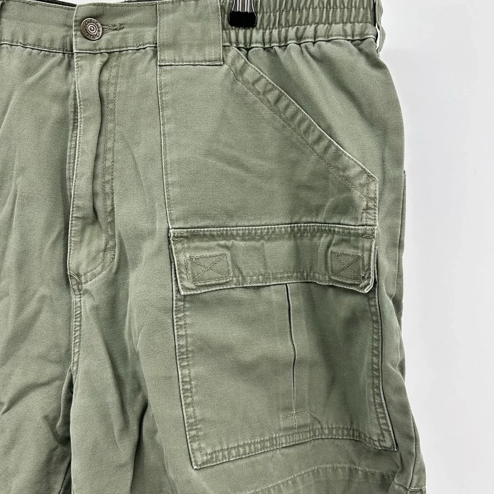 Cabela's Outdoors Olive Canvas Cargo Shorts Mens 38 Utility Hiking Rugged
